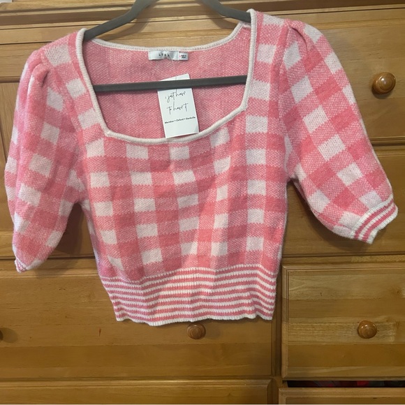 Lush Women’s Pink & White Sweater w/Shirt Sleeves Size Medium, New with Tags - Picture 1 of 6